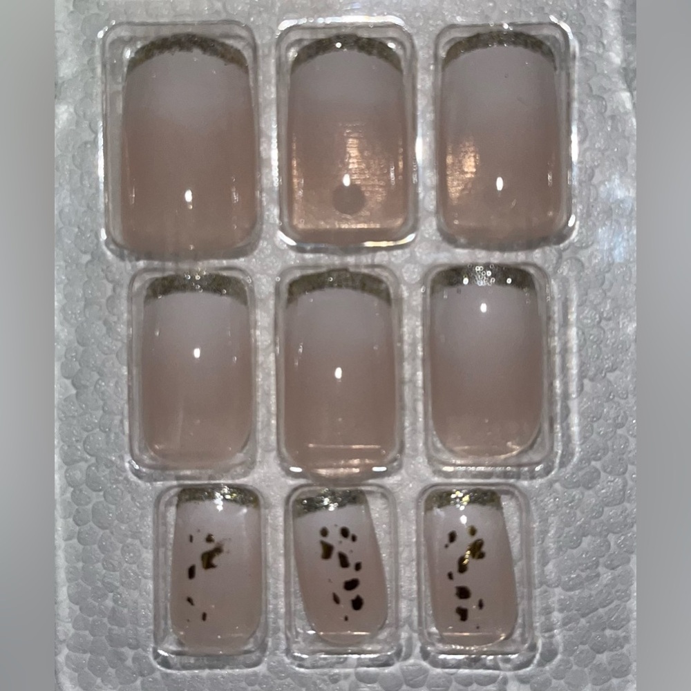 24 piece Nail Kit